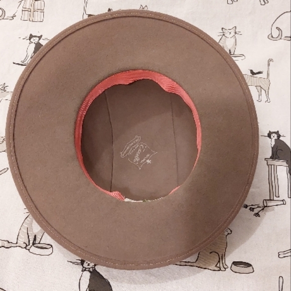 Vintage Wool hat - Picture 6 of 10